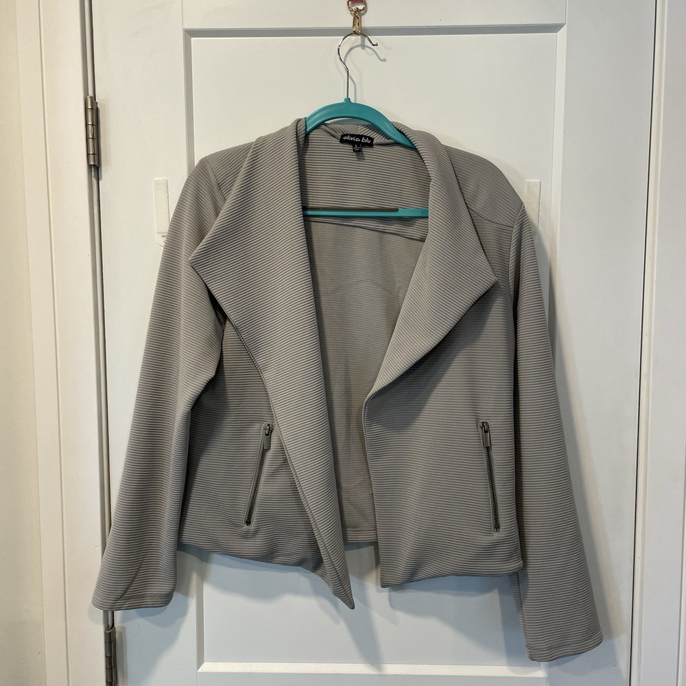 Olivia Blu Women’s Open Front Jacket Size Large Ribbed NWT Gray Modern
